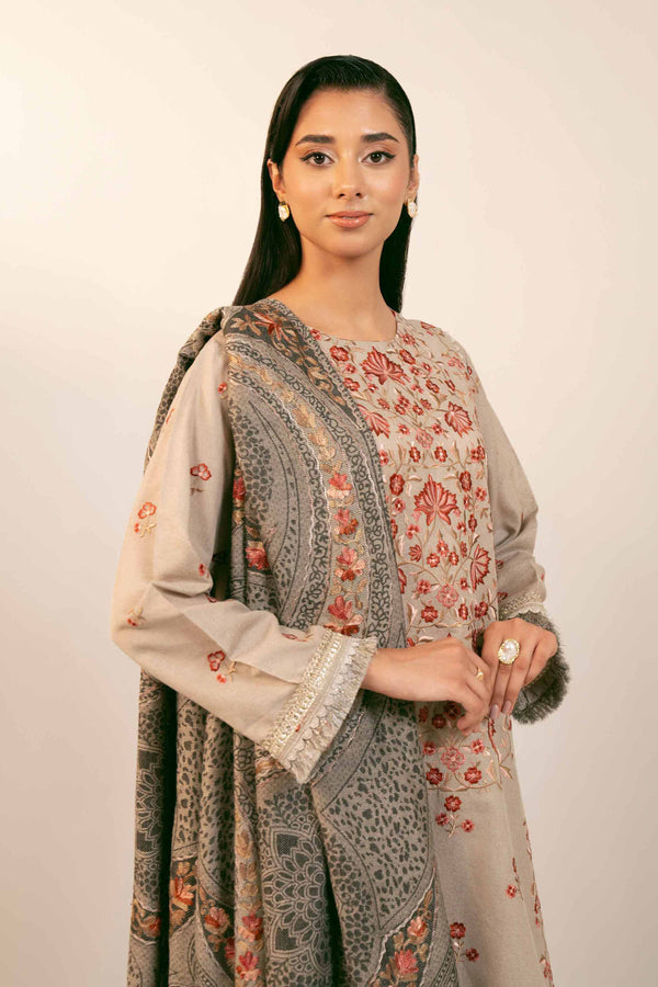 3 Piece - Embroidered Suit - 42404381